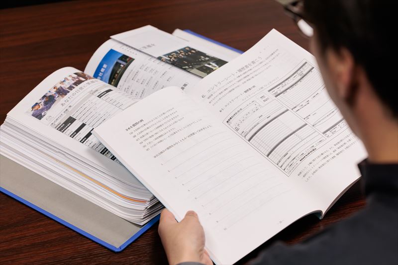 求人情報は、学生がいつでも見られるように、最新情報を公開しています。