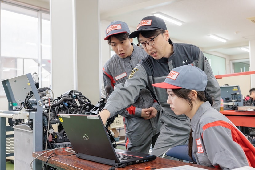 二級自動車整備科｜実習の様子